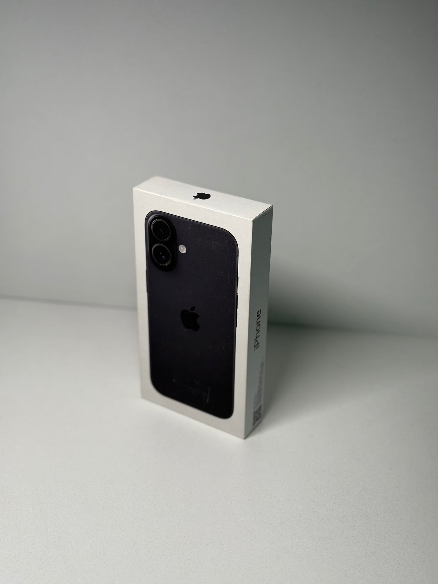 iPhone 16 Plus 128gb