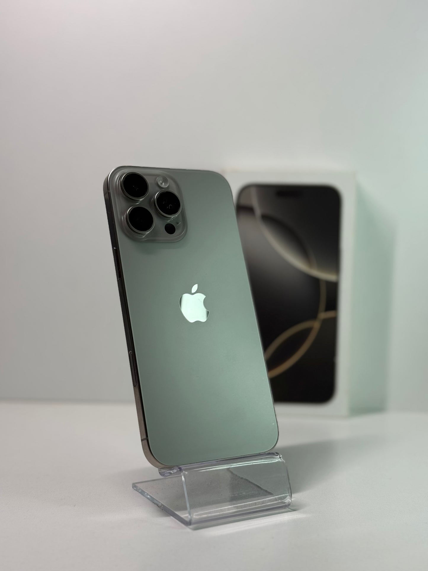 iPhone 16 pro max 256gb