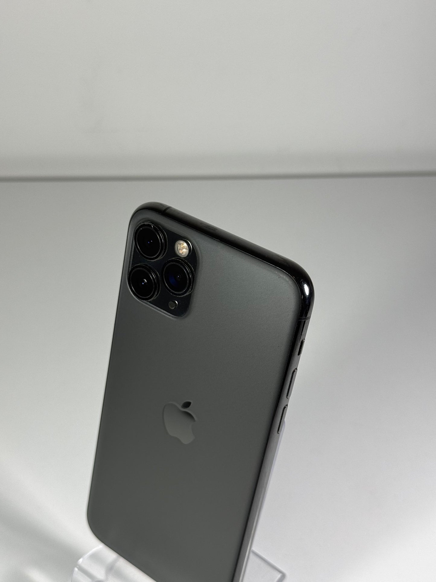 iPhone 11 pro 64gb