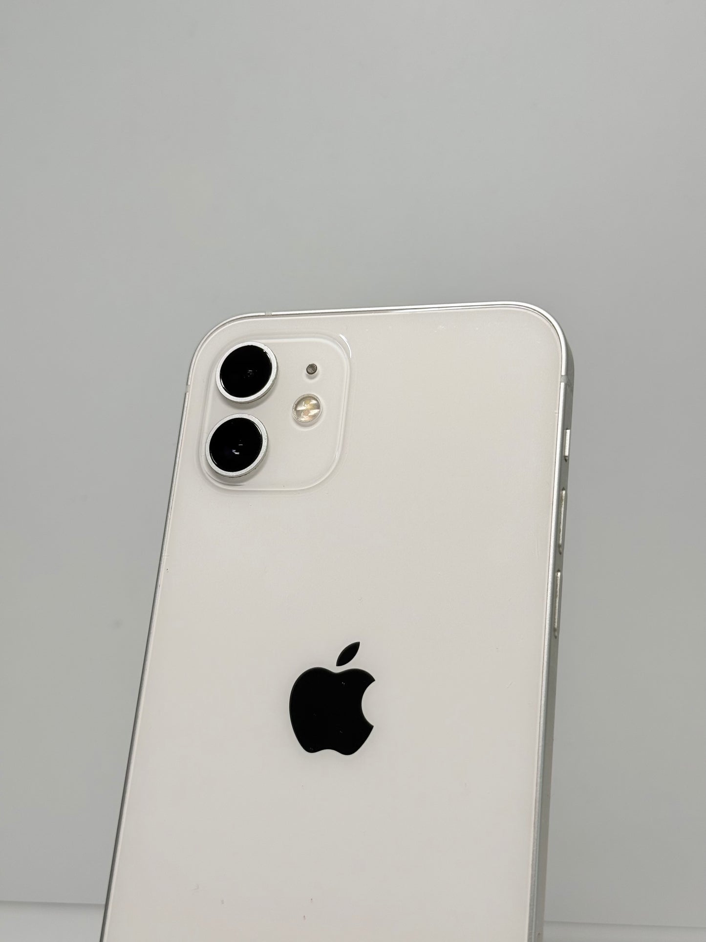 iPhone 12 64gb