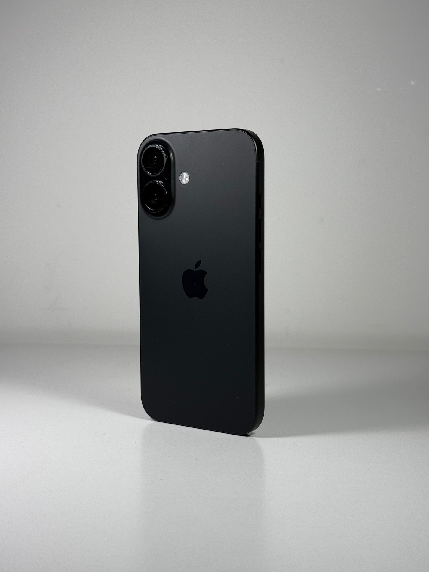 iPhone 16 128gb