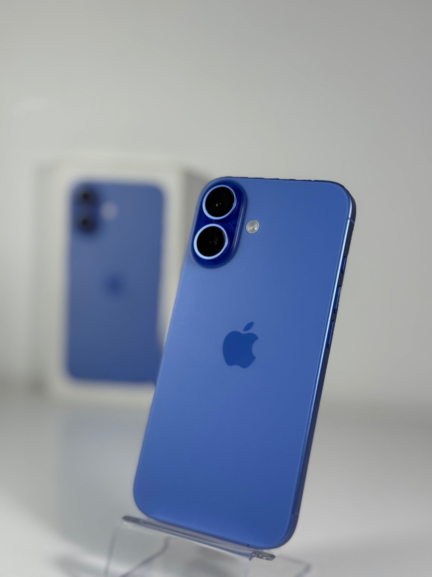 iPhone 16 128gb
